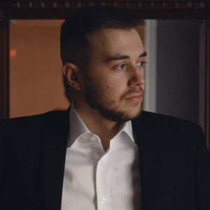 Даниил Гущин