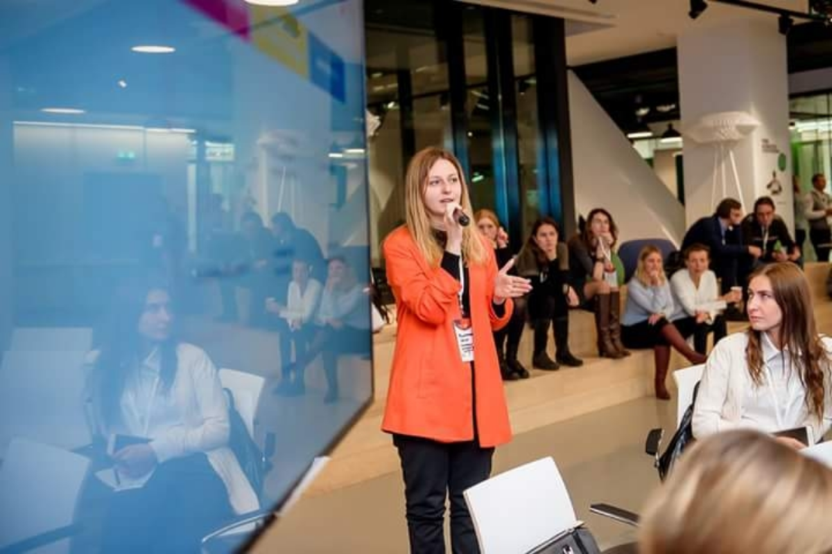 Юлия Микотникова | Сетка — социальная сеть от hh.ru