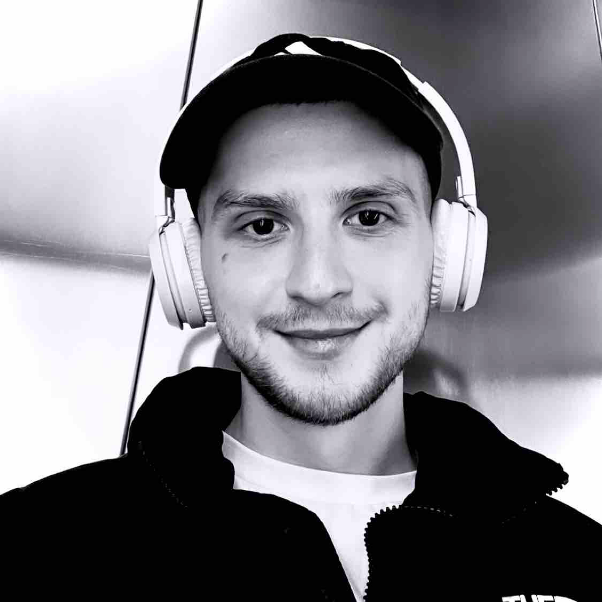 Антон Адуйский | Сетка — социальная сеть от hh.ru