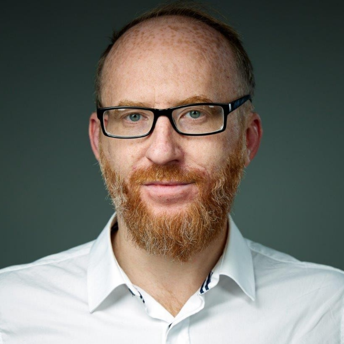 Дмитрий Бочаров