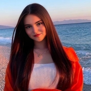 Арина Вершинина