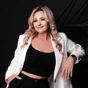 Анна Свищева