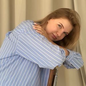 Елизавета Полещук | Сетка — социальная сеть от hh.ru