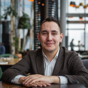 Роман Сыртланов