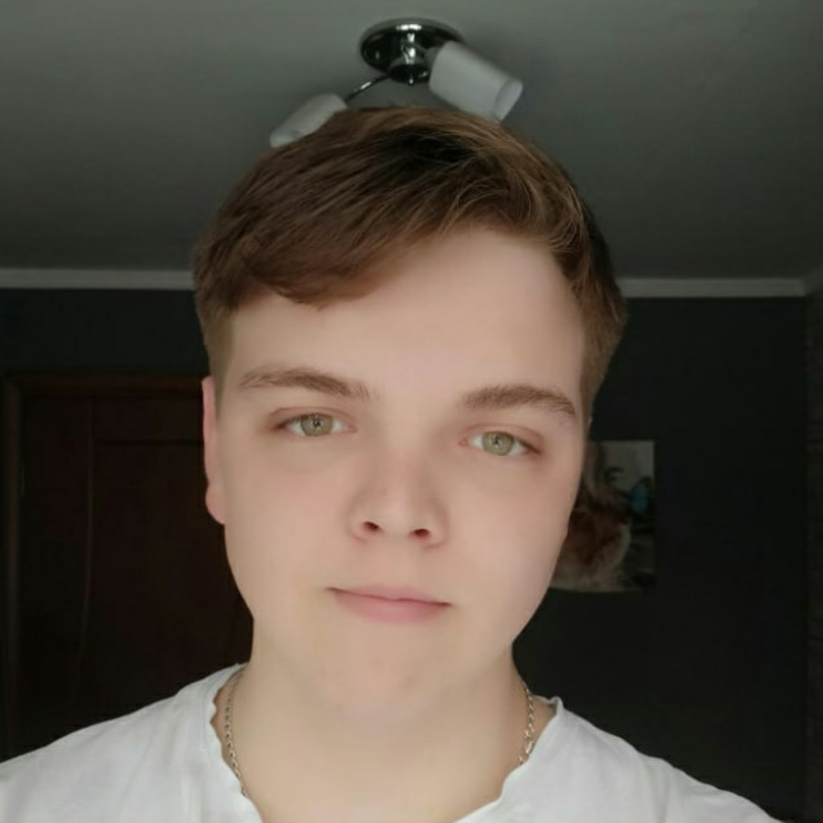 Андрей Булатов