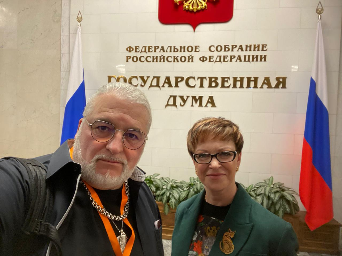 Одной из главных причин создания Национальной ассоциации блогеров в сфере здравоохранения была необходимость структурного подхода к организации процессов в сфере российского медицинского блогинга.
🛑28 | Сетка — социальная сеть от hh.ru