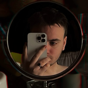 Даниил Часовников