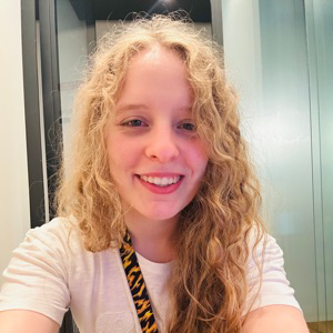 Арина Голощапова | Сетка — социальная сеть от hh.ru