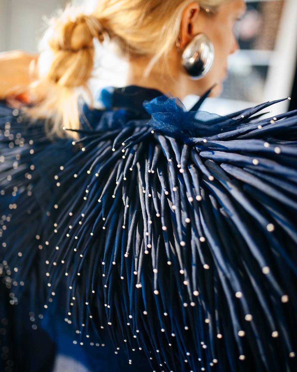 Ажиотаж вокруг последнего показа «Феникс» Schiaparelli не утихает по сей день | Сетка — социальная сеть от hh.ru