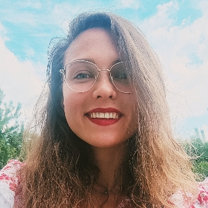 Вера Ларионова