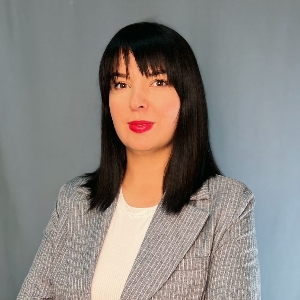 Оксана Твердохлебова | Сетка — социальная сеть от hh.ru