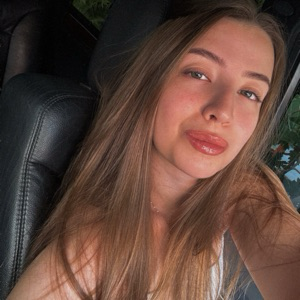 Галя Позднякова