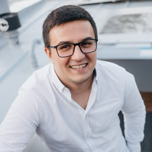 Антон Науменко