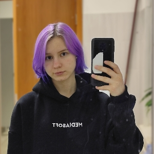 Александра Семенова