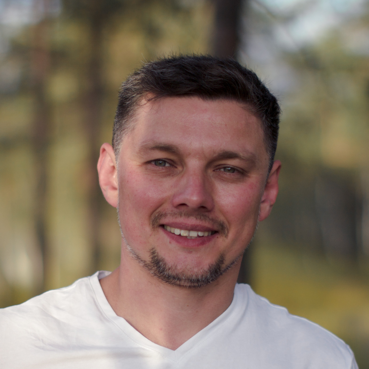 Максим Захаров