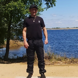 Гена Неважно