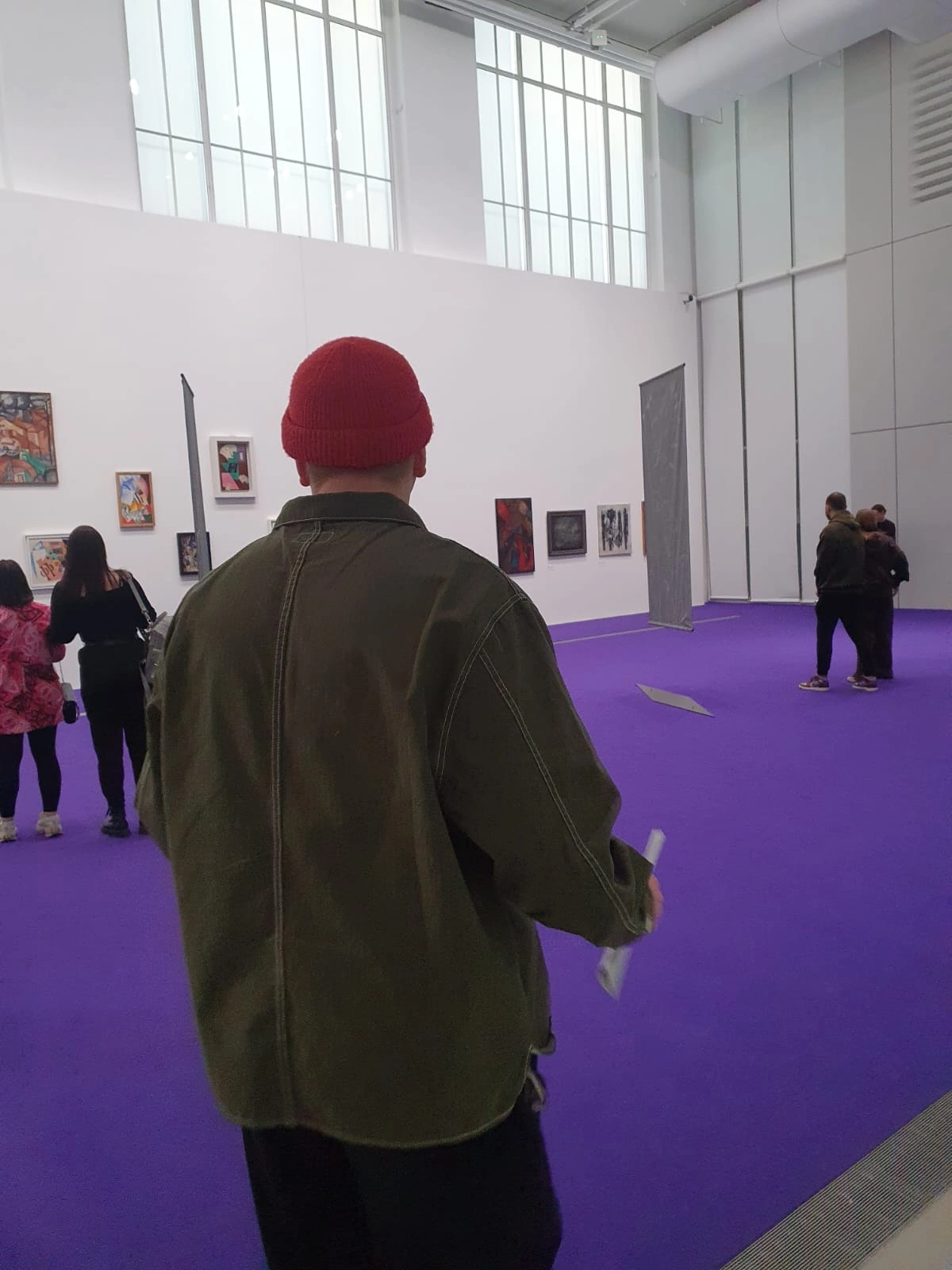 Одежда — это медиа | Сетка — социальная сеть от hh.ru