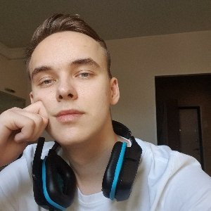 Dmitriy Rudenko | Сетка — социальная сеть от hh.ru