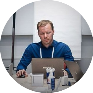 Максим Сенькин | Сетка — социальная сеть от hh.ru