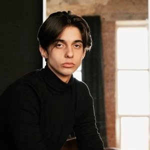 Артём Дарбинян | Сетка — социальная сеть от hh.ru