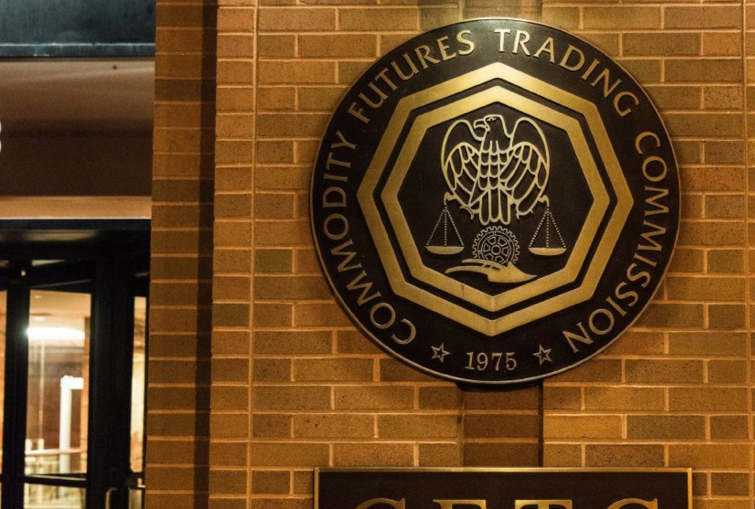 CFTC считает, что криптовалюту нельзя включать в категорию ценных бумаг | Сетка — социальная сеть от hh.ru