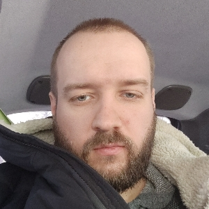 Максим Волынец