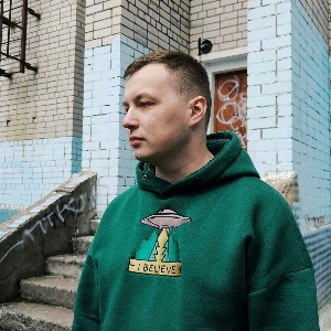 Владислав Гусельников