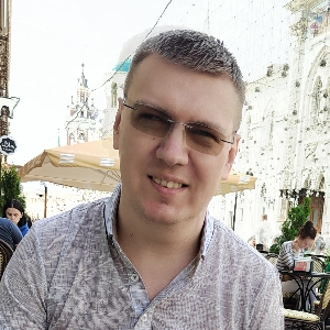 Евгений Ма