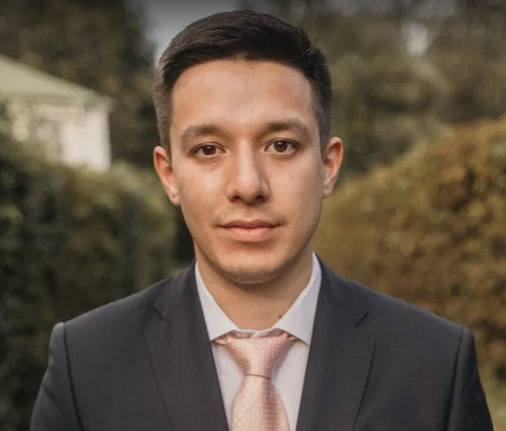 Максим Эрдниев