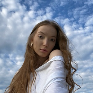 Анна Гуничева