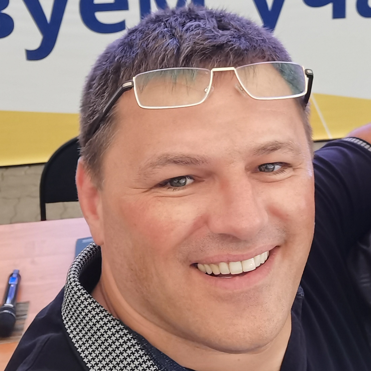 Андрей Гулов | Сетка — социальная сеть от hh.ru