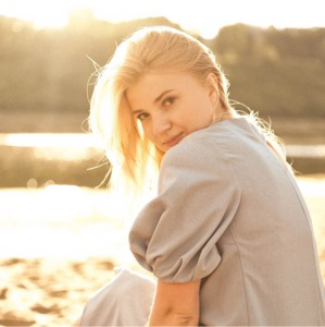 Евгения Мелькова