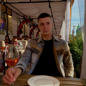 Владислав Отт