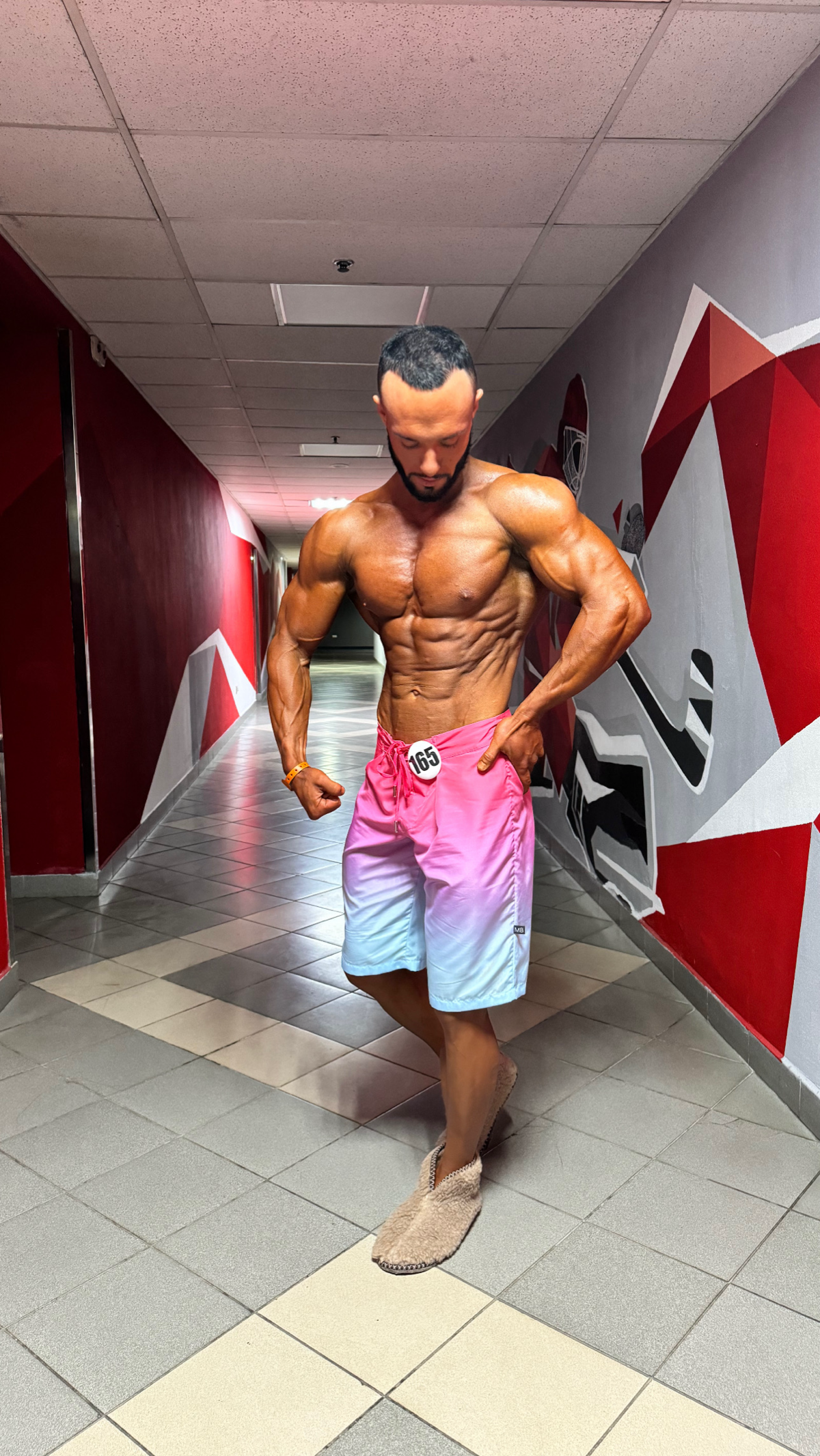 Результат -  это не просто желание, это постоянная работа над собой.
Это дисциплина, усилия и не отступление от цели. | Сетка — социальная сеть от hh.ru