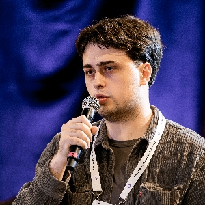 Артем Васильев | Сетка — социальная сеть от hh.ru