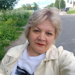 Людмила Наумова