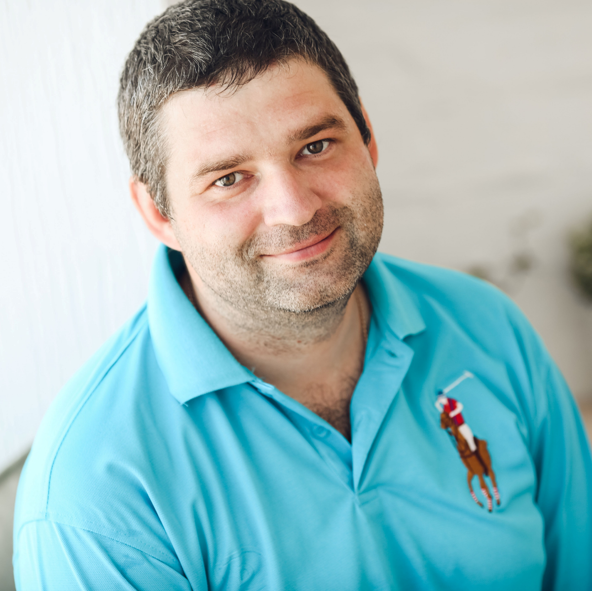 Михаил Шаров