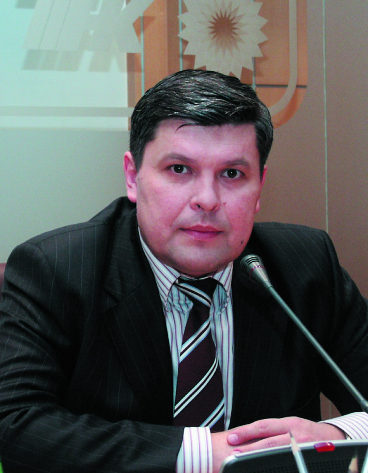 Искандер Закиров | Сетка — социальная сеть от hh.ru