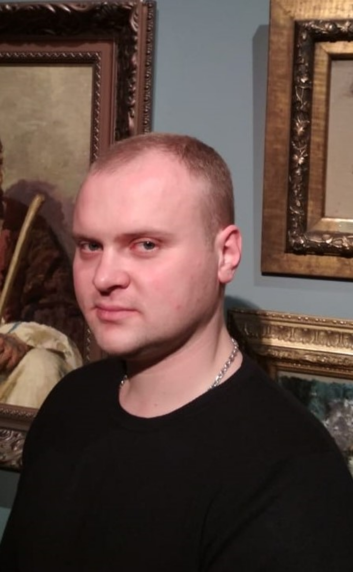Артём Головатый