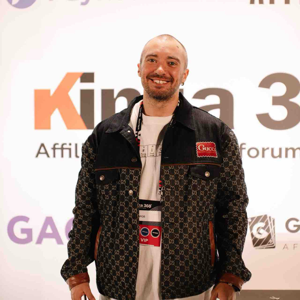 Олег Суворов | Сетка — социальная сеть от hh.ru