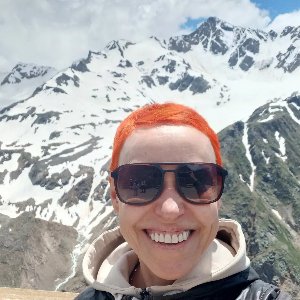 Алена Август | Сетка — социальная сеть от hh.ru