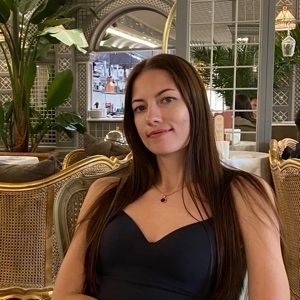 Алина Хуртова | Сетка — социальная сеть от hh.ru