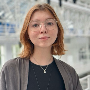 Лиза Фомичёва | Сетка — социальная сеть от hh.ru