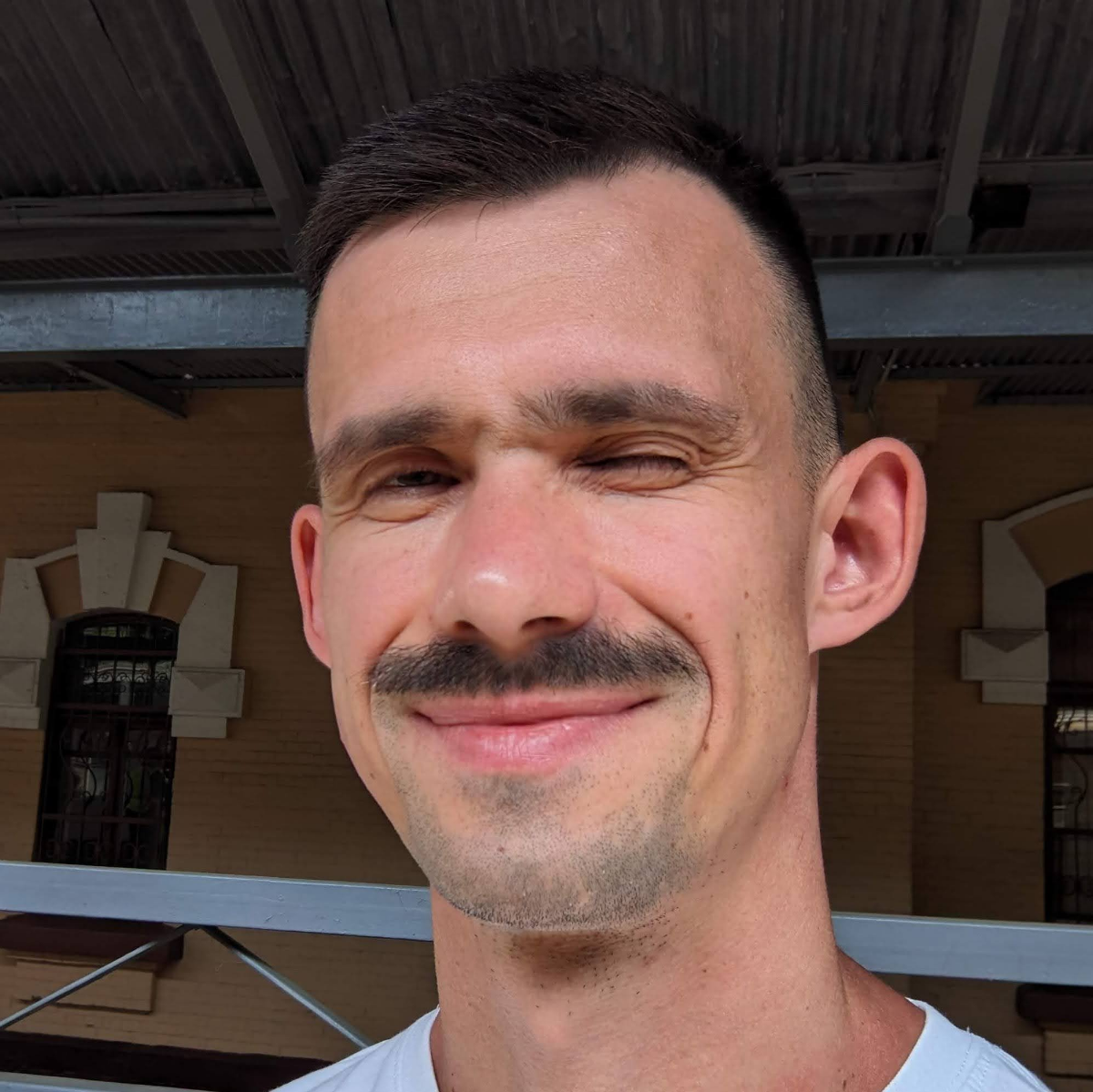 Александр Мартынов