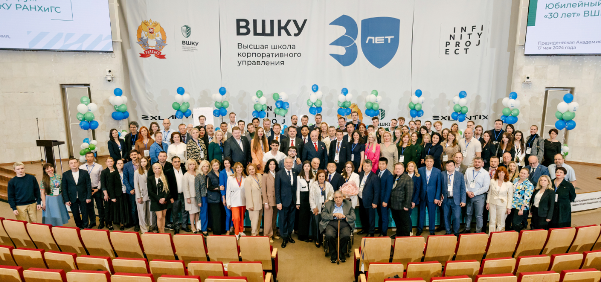 Время от времени выезжаю из Белгорода: на профильные мероприятия, переговоры, конференции. И всегда заходит речь о том, как живут люди в регионе, как выживает бизнес | Сетка — социальная сеть от hh.ru