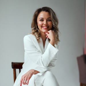 Анастасия Романова | Сетка — социальная сеть от hh.ru