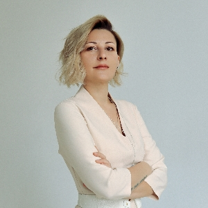 Елена Плотникова | Сетка — социальная сеть от hh.ru