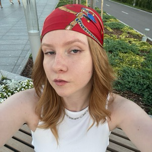 Екатерина Кряхтунова