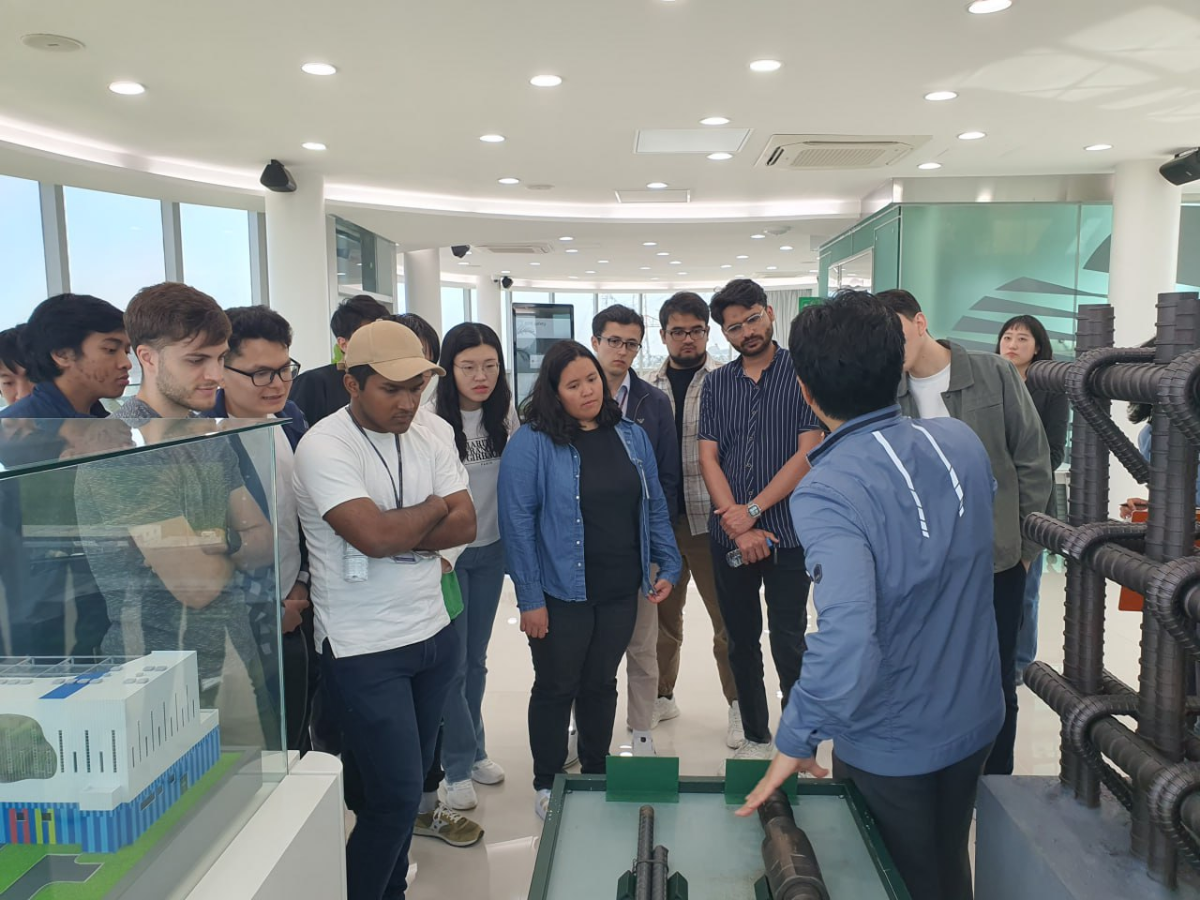 🚀 В прошлом месяце у меня была невероятная возможность посетить «Атомную энергетическую площадку Саыль» в округе Ульджу, Ульсан, Южная Корея | Сетка — социальная сеть от hh.ru