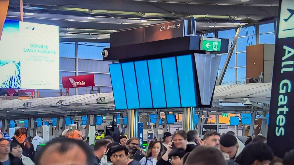 Весь мир вдруг озарился синим экраном смерти Windows. Отлетели системы в аэропортах, супермаркетах, офисах, магазинах | Сетка — социальная сеть от hh.ru